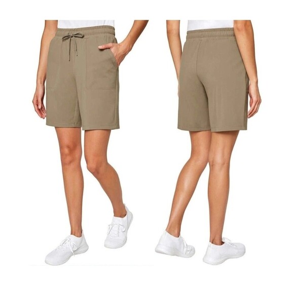 Mondetta Women's S Active Bermuda Shorts Wicking 9" Inseam Stretch Pockets NWT - Picture 1 of 14
